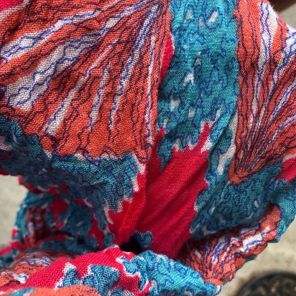 Lilly Pulitzer scarf - Picture 2 of 3